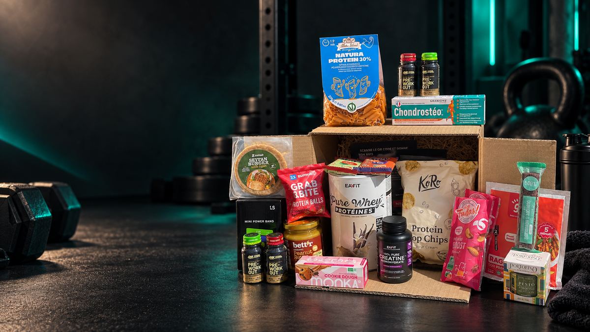 La box Collector ouverte, produits étalés autour